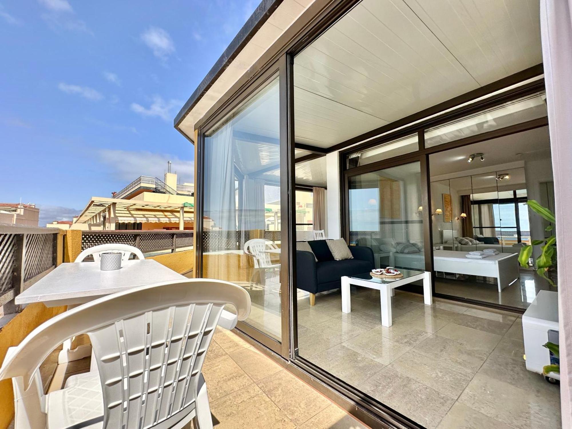 First Line Attic - Adults Only - Lägenhet Puerto de la Cruz  Exteriör bild