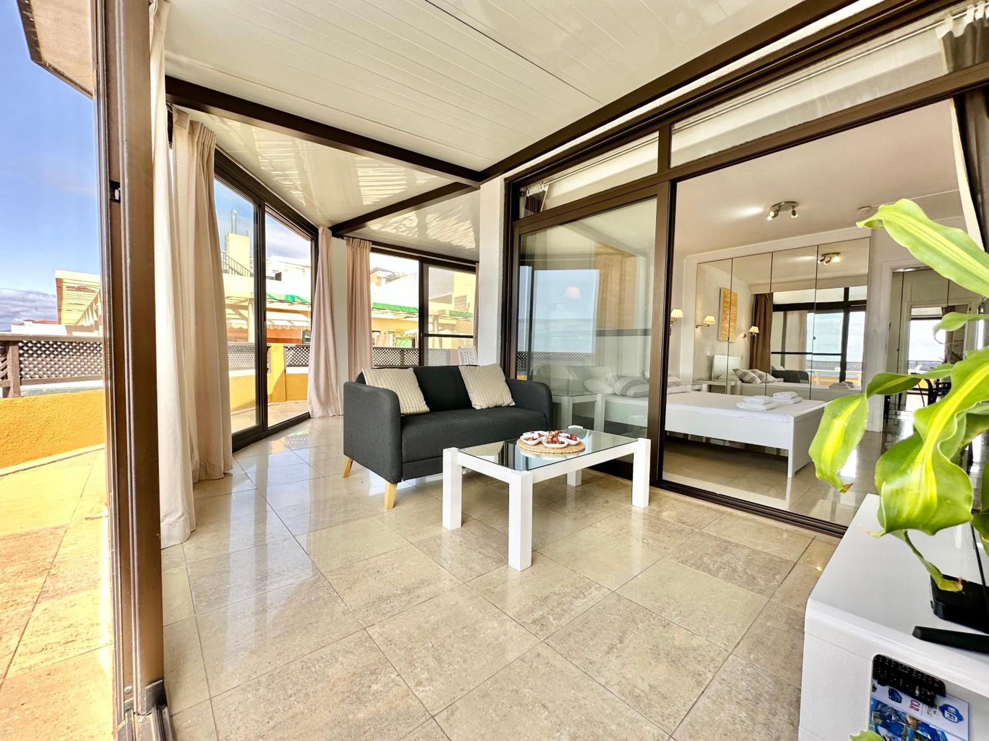 First Line Attic - Adults Only - Lägenhet Puerto de la Cruz  Exteriör bild